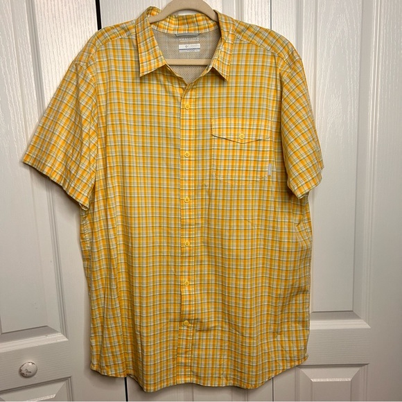 Columbia Mens Shirt XL Pocket Omni-Wick Yellow Collared Button Down Fishing - Picture 1 of 6